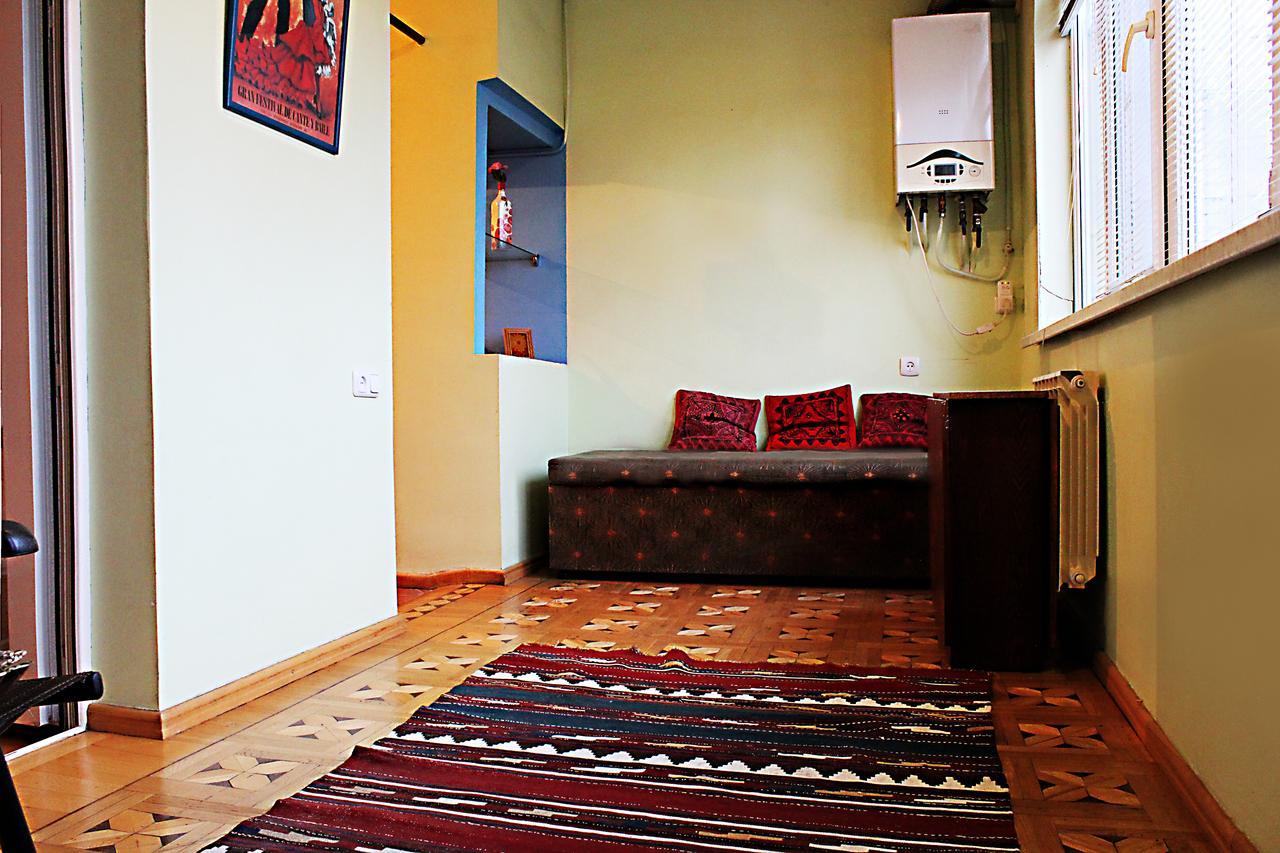 Vivid 2 bedroom apt. Jerevan Exteriör bild